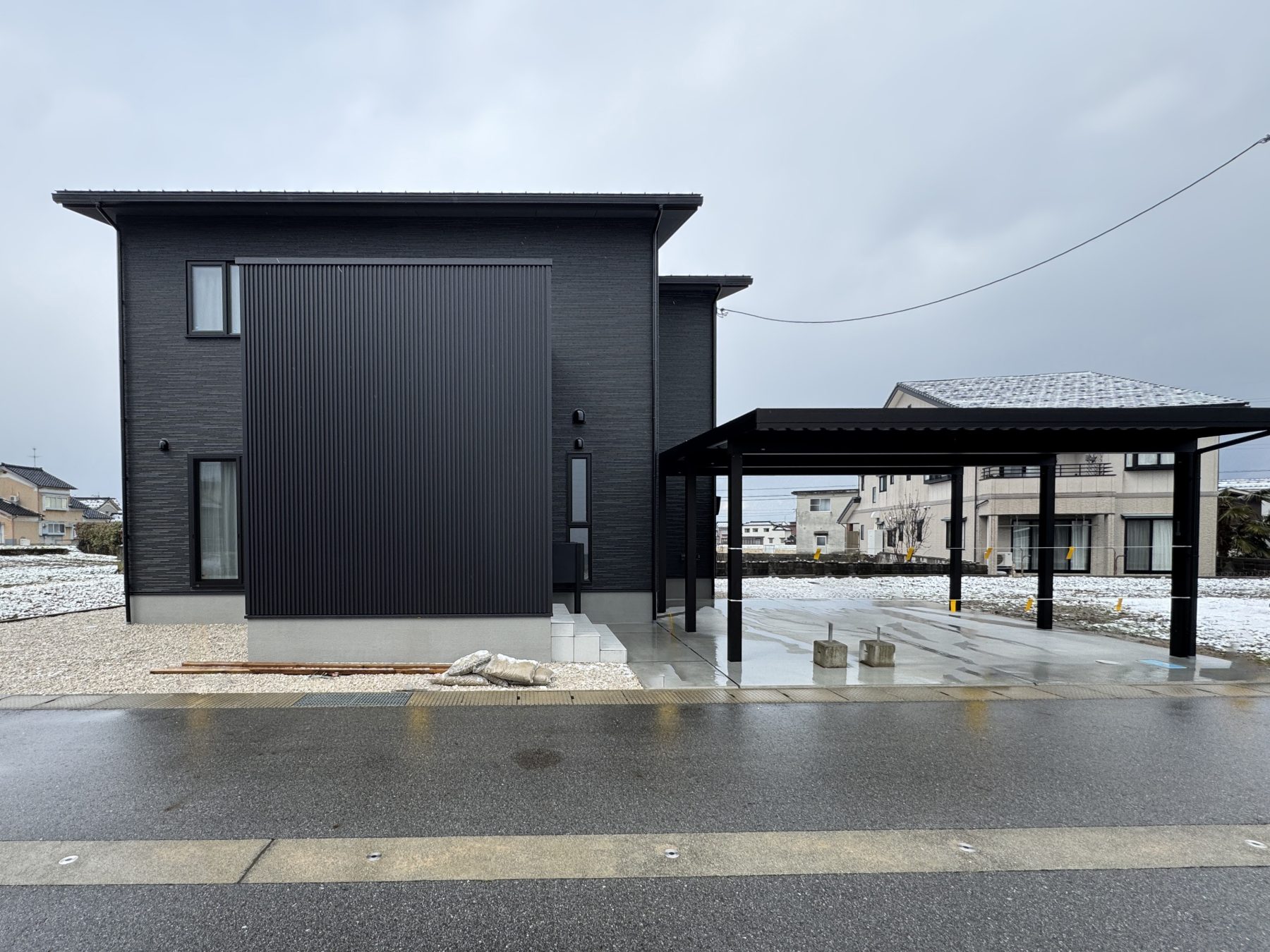 魚津市 慶野二期20号地モデルハウス